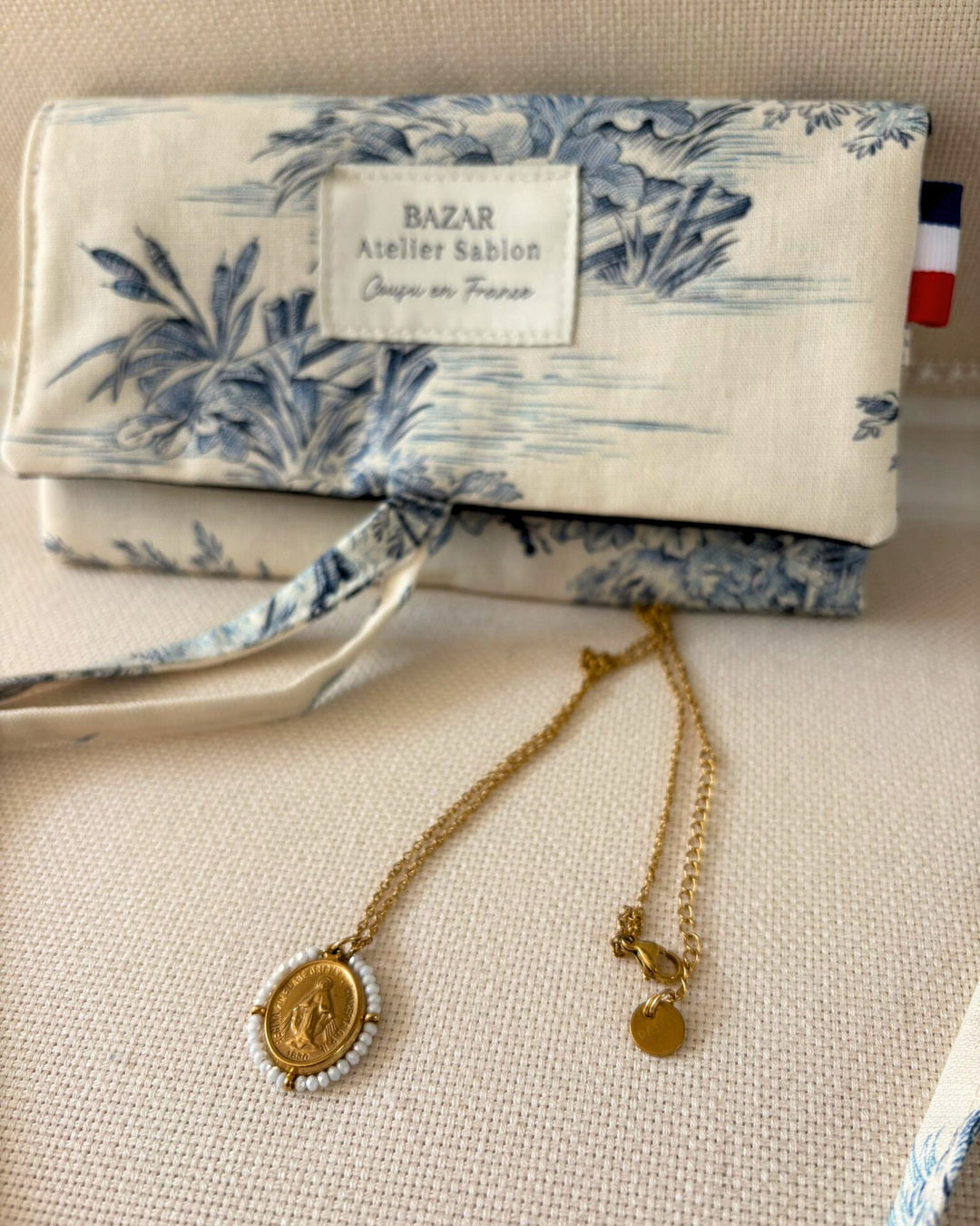 Coffret Médaille et Pochette à Bijoux