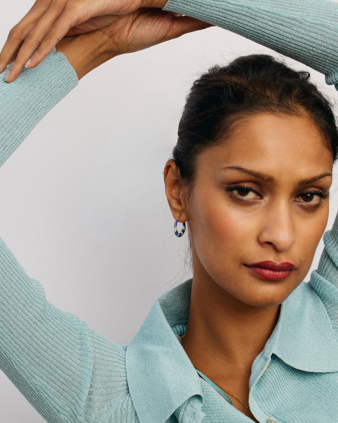 Twiggy - Boucles d'oreilles violettes et bleues