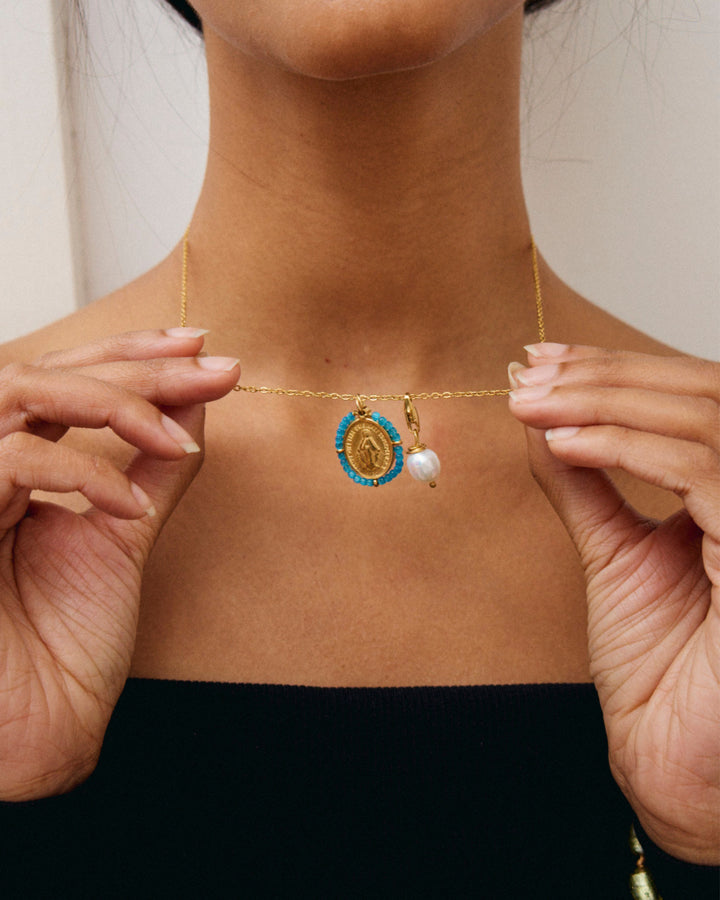 Santa Clara - Necklace & Charm Set