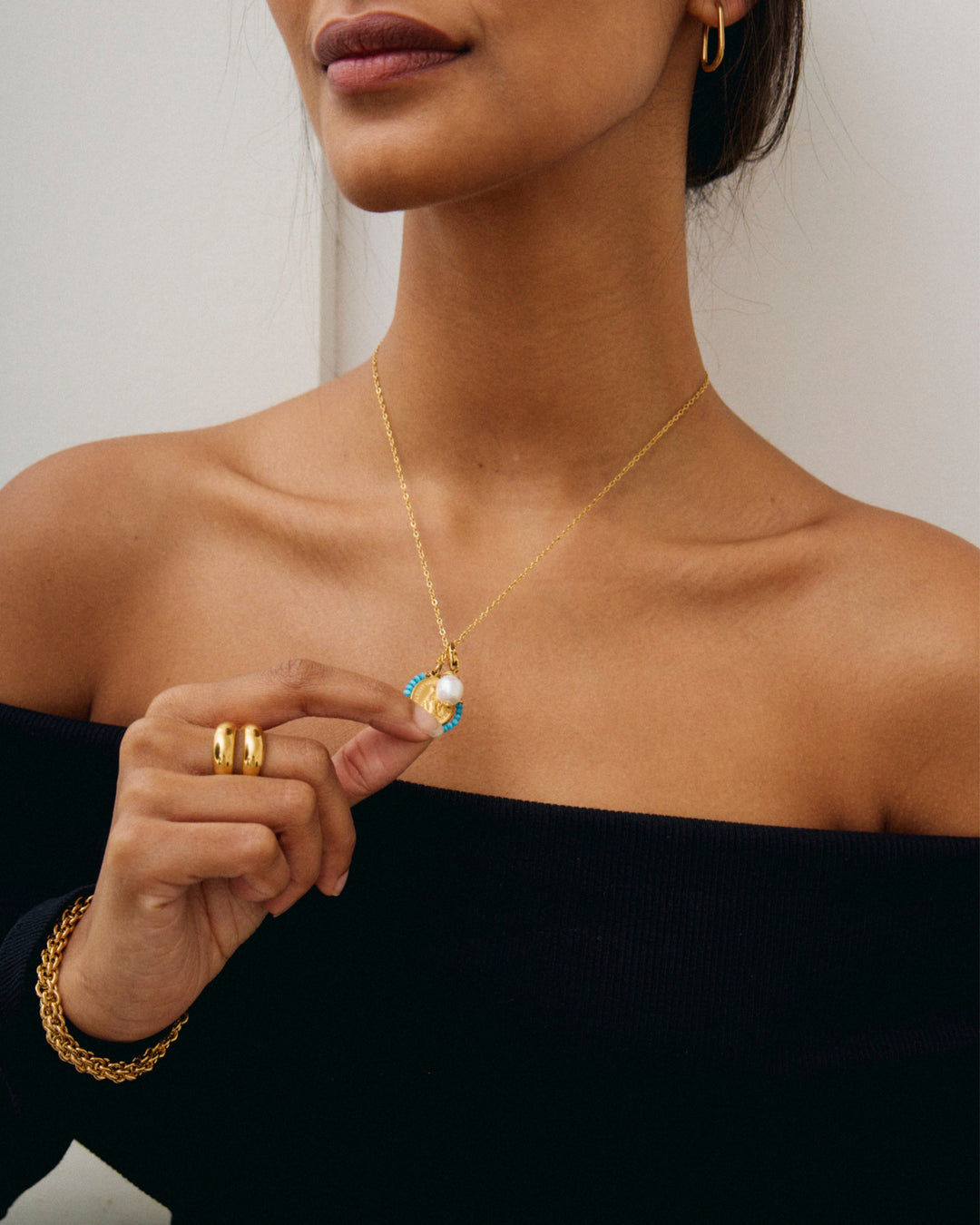 Santa Clara - Necklace & Charm Set