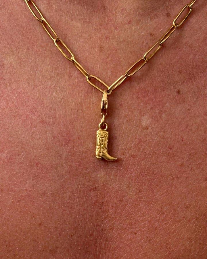 Santiag - Exclusive Charm